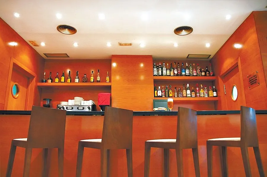 Hotel Catalonia Barcelona Beach